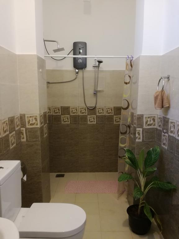 Apna Homestay Apartments Унаватуна Екстер'єр фото