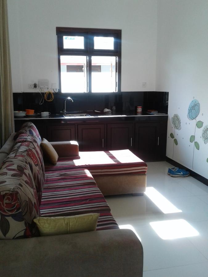 Apna Homestay Apartments Унаватуна Екстер'єр фото